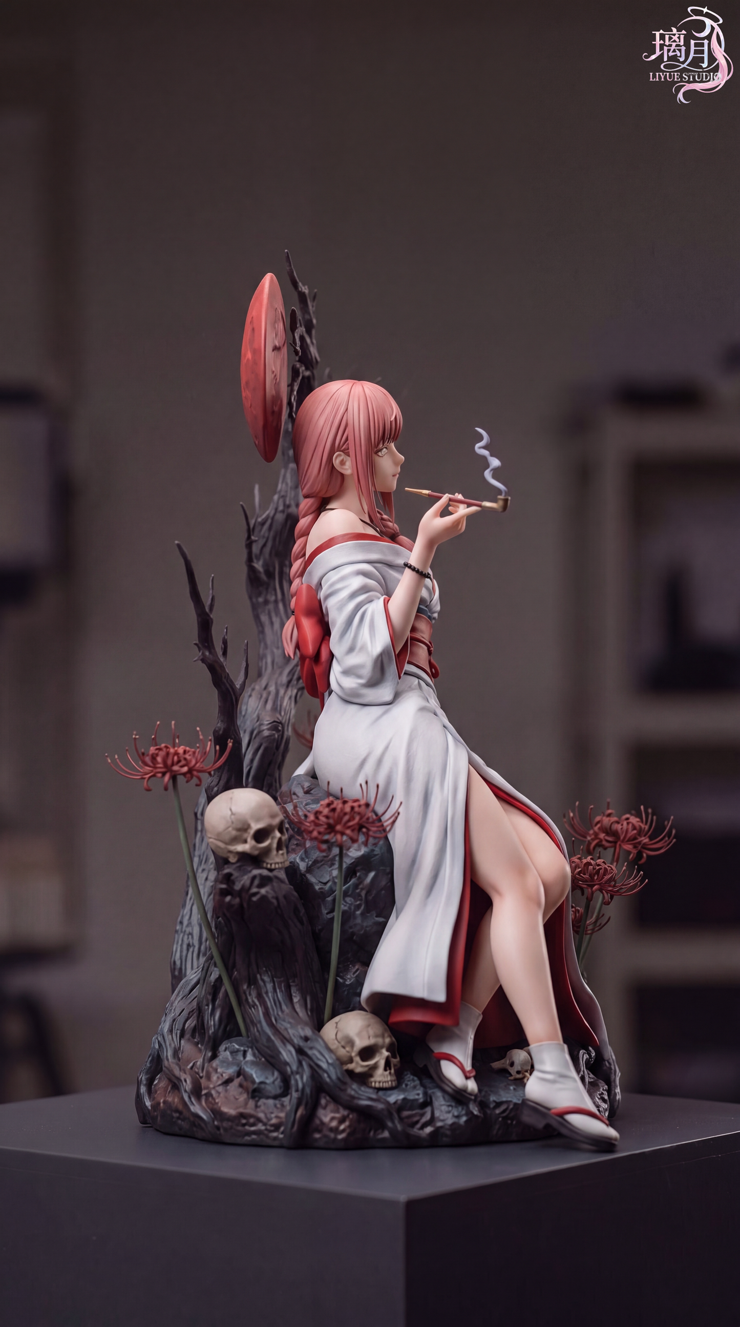 Li Yue Studio - Red Moon Makima [PRE-ORDER]