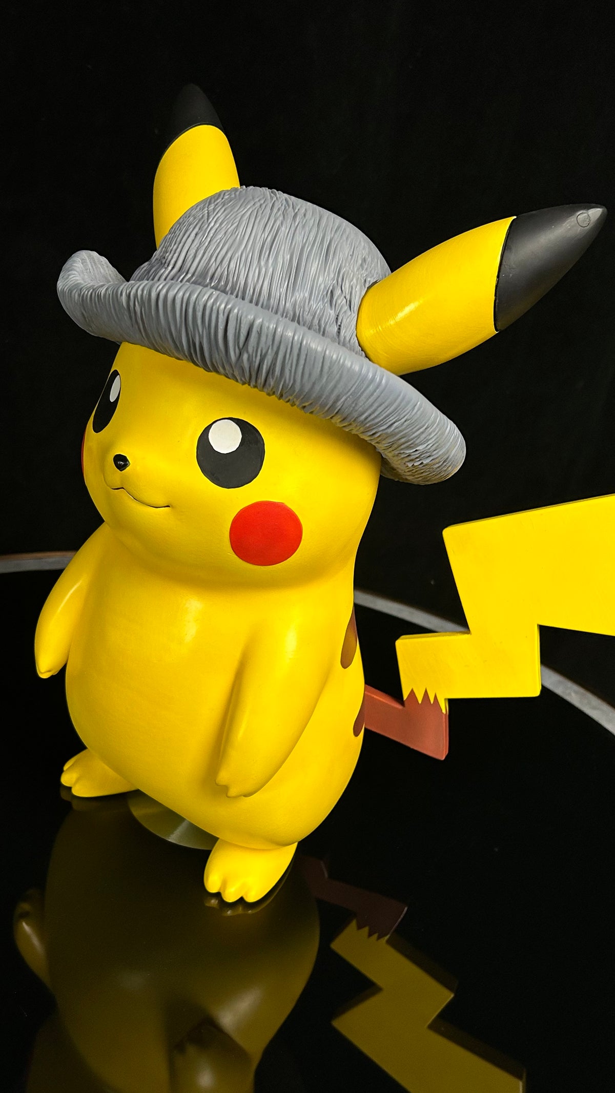 PTCG Studio - Plkachu with Grey Felt Hat [PRE-ORDER]