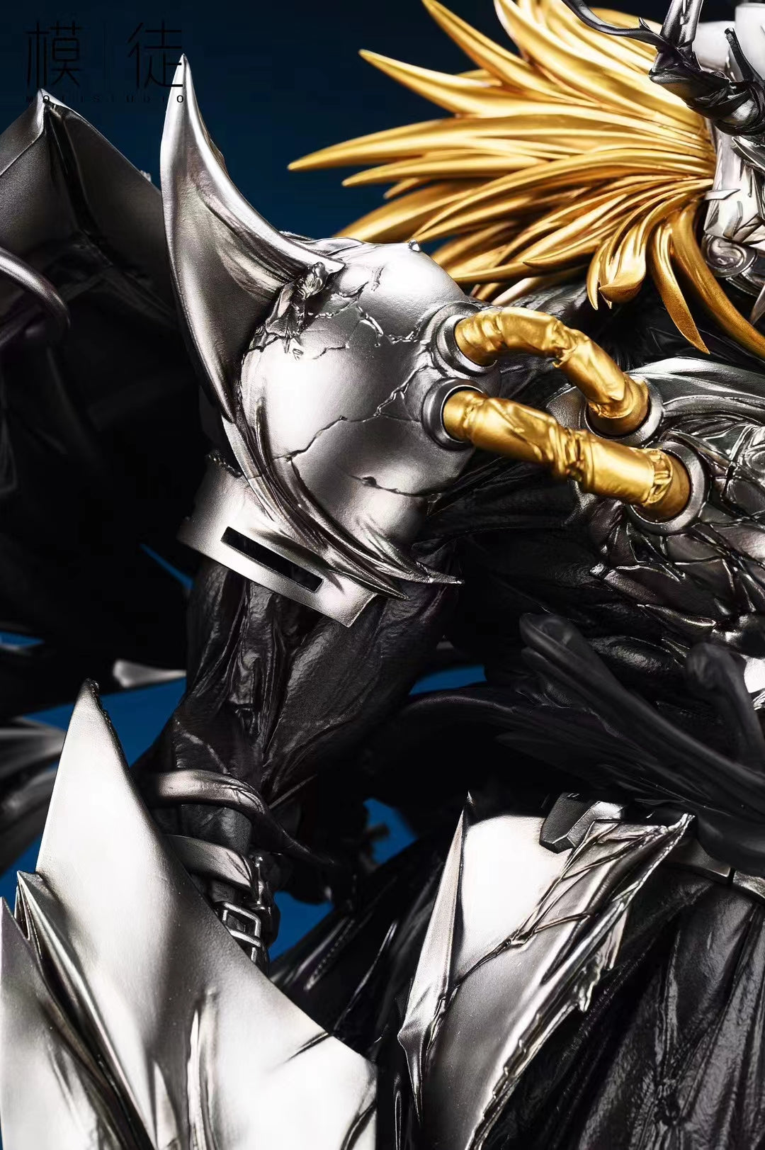 Mo Tu Studio - Black WarGreymon [PRE-ORDER CLOSED]