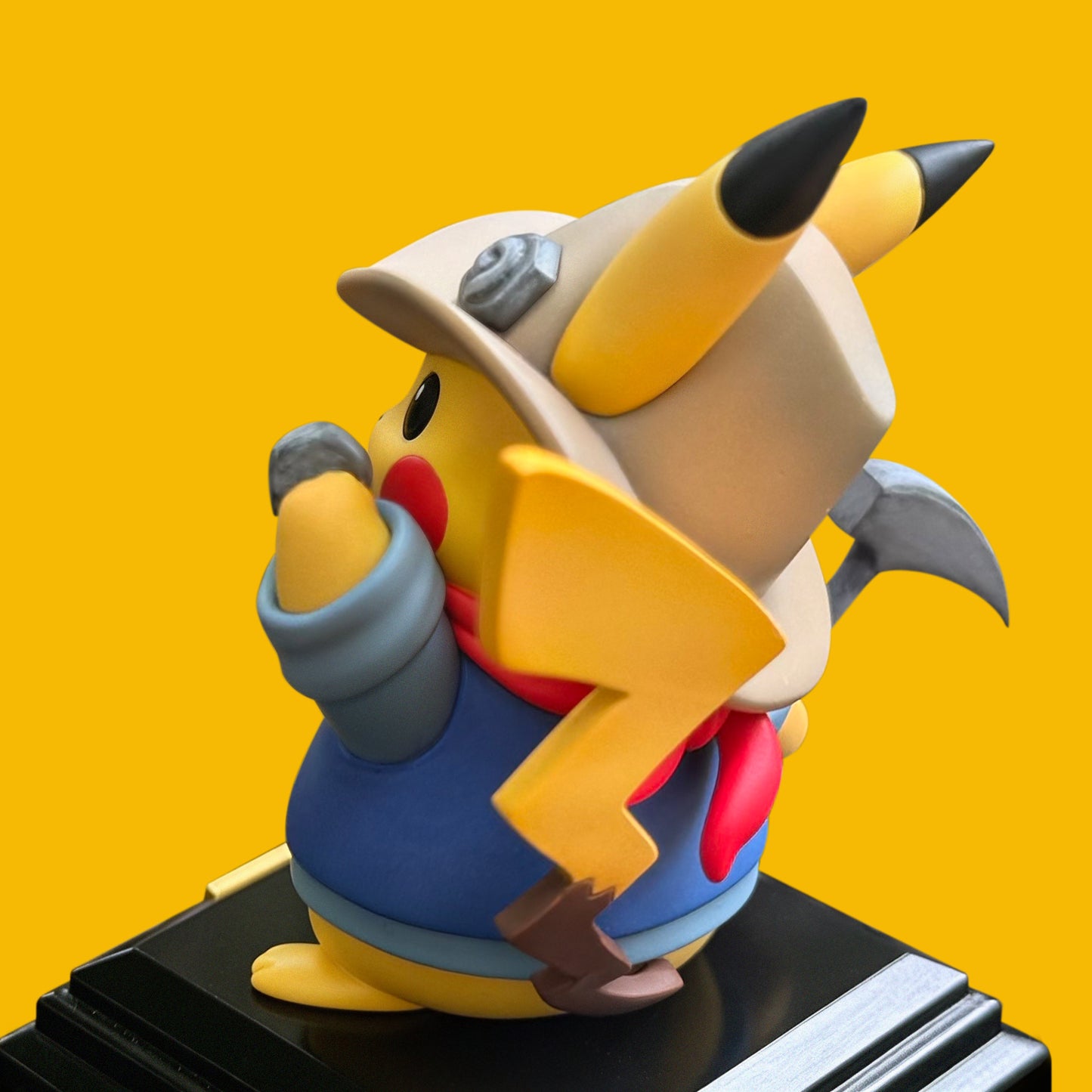 Miumiu Studio - Adventurer Plkachu [PRE-ORDER]