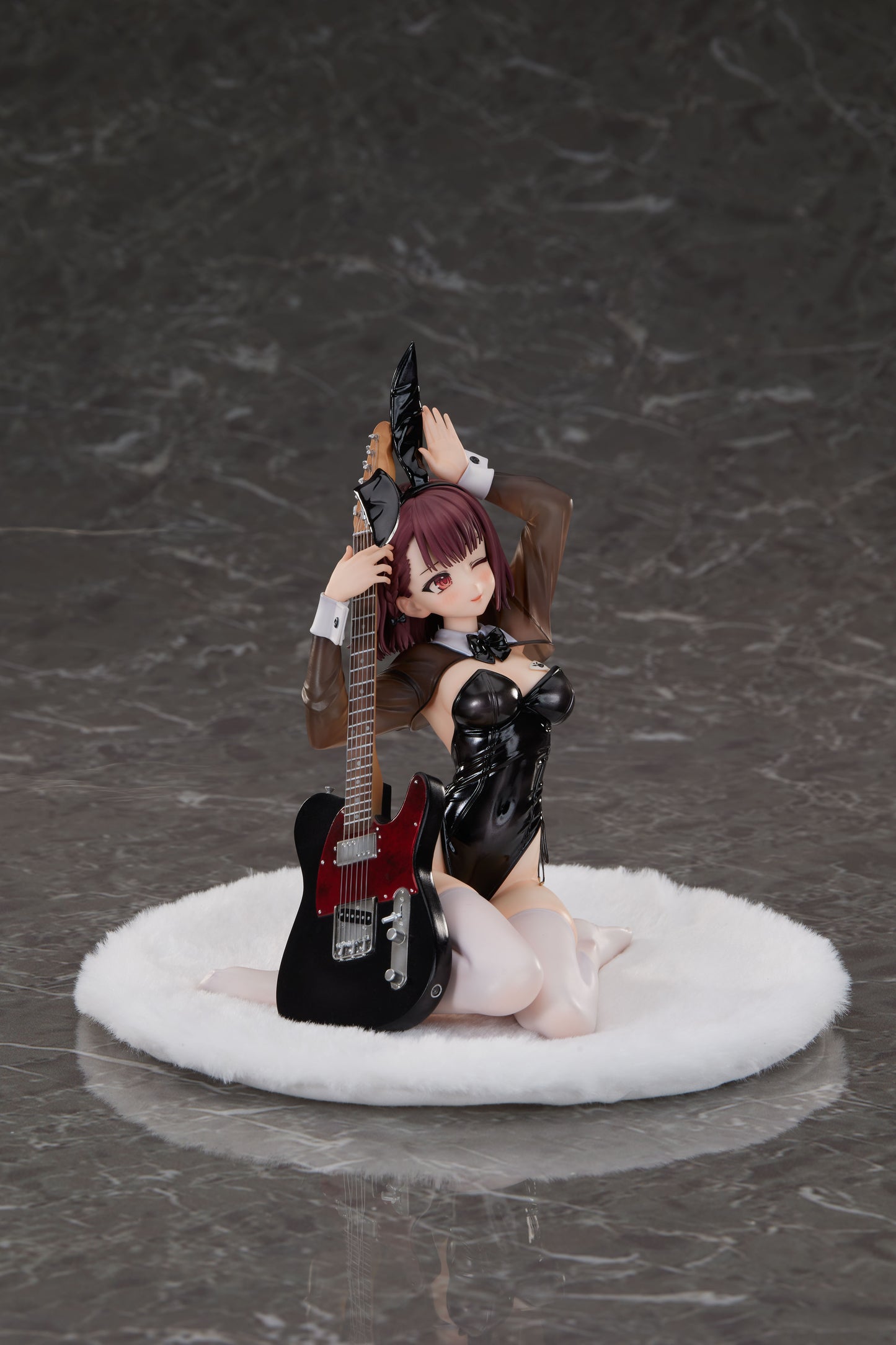 MAGI ARTS X 架糸 - TELE BUNNY AYA XUN [PRE-ORDER CLOSED]