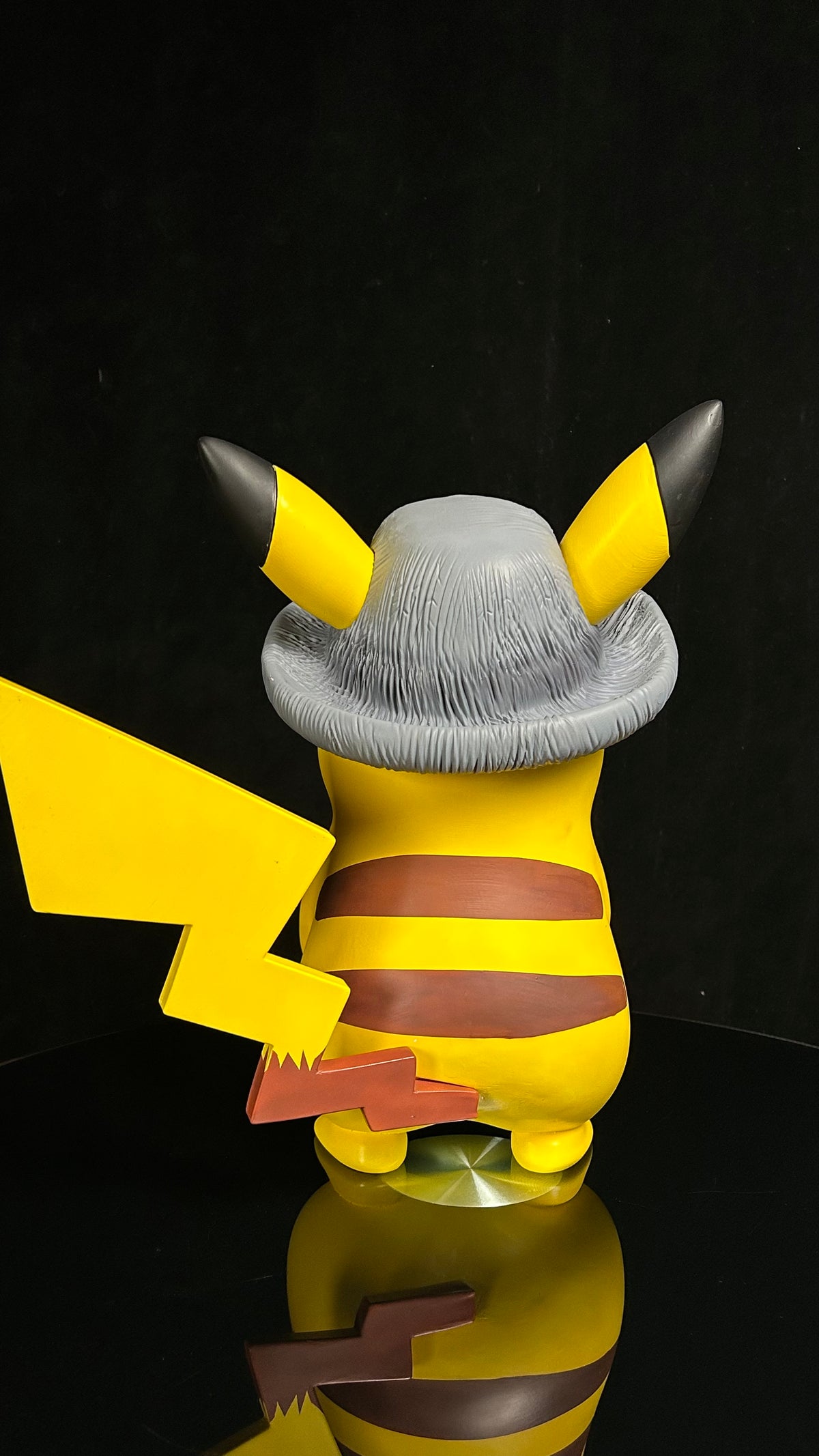 PTCG Studio - Plkachu with Grey Felt Hat [PRE-ORDER]