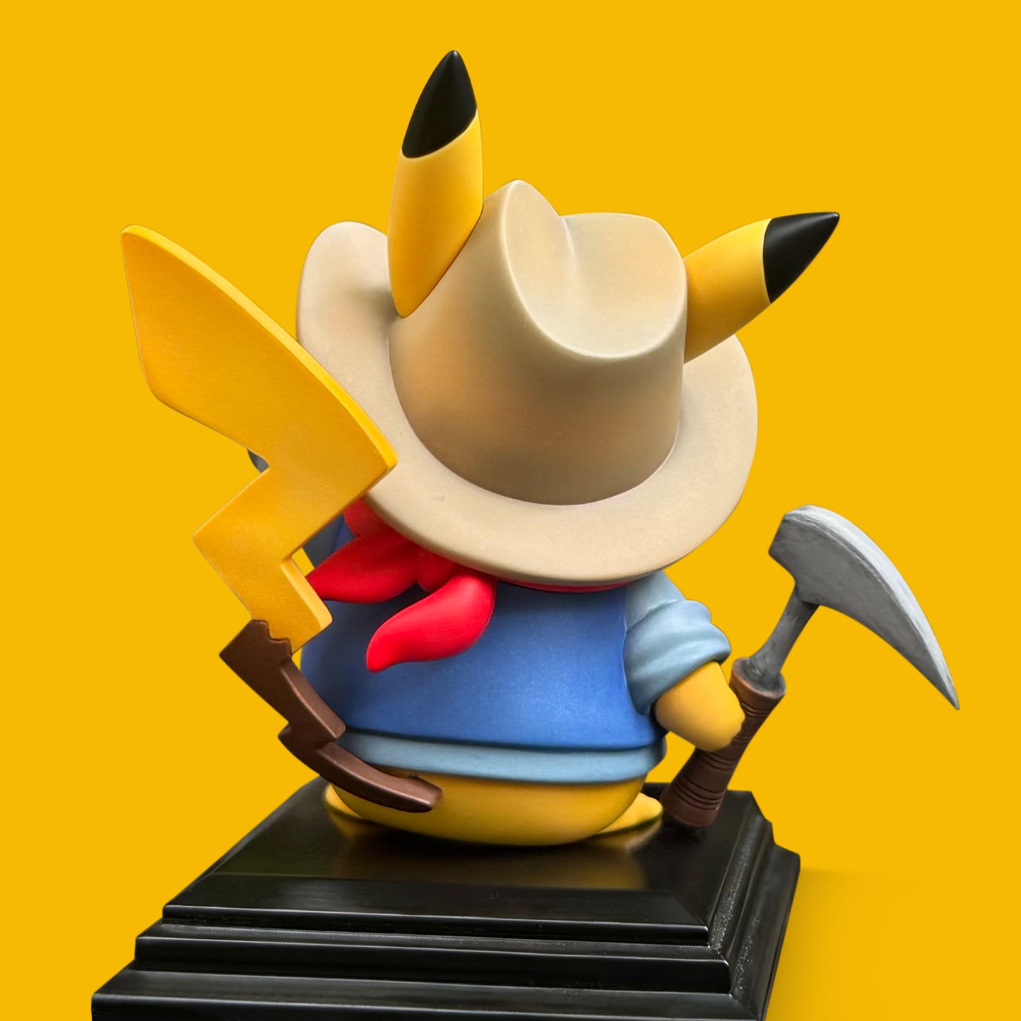 Miumiu Studio - Adventurer Plkachu [PRE-ORDER]