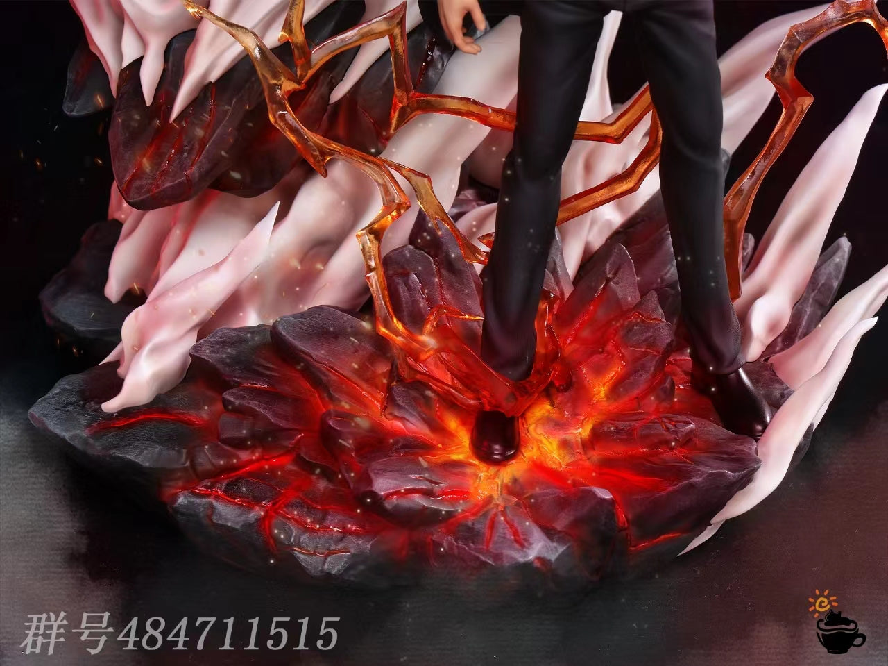 Fat Cat Studio - Eren and Attack Titan [PRE-ORDER CLOSED]