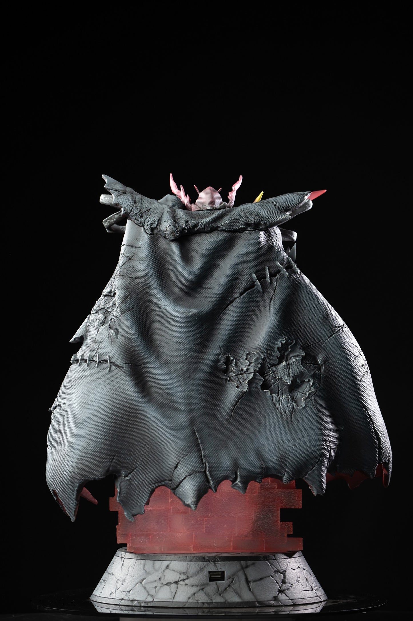 MO Studio - Omegamon Zwart [PRE-ORDER CLOSED]