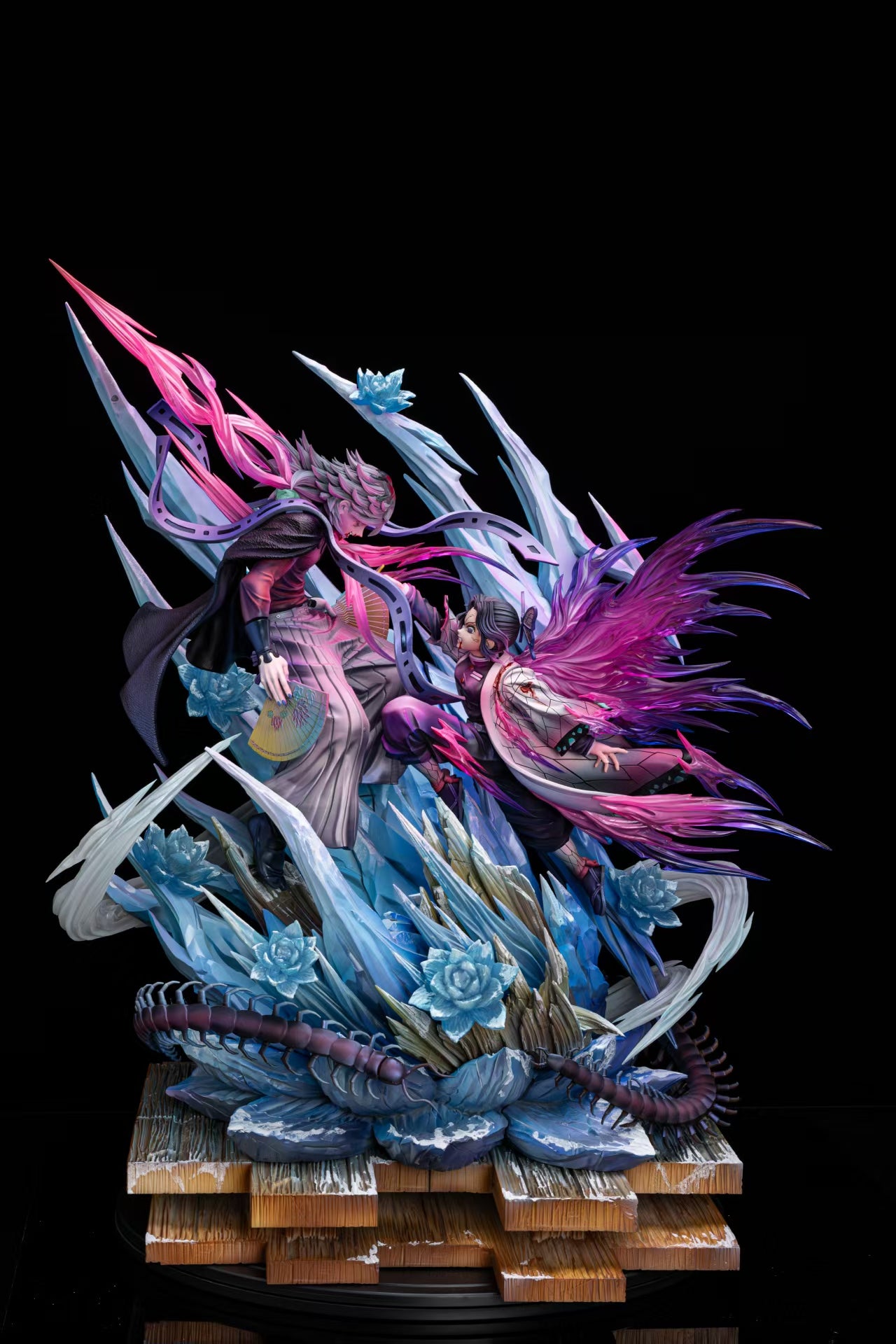 Lei Hao Ke Yu Studio - Shinobu VS Doma Dance of the Centipede [PRE-ORDER]
