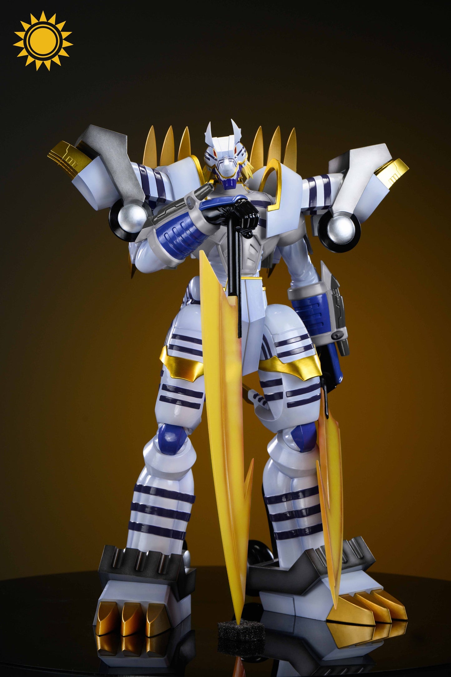 Sun Studio - Ancient Greymon and Ancient Garurumon [PRE-ORDER]