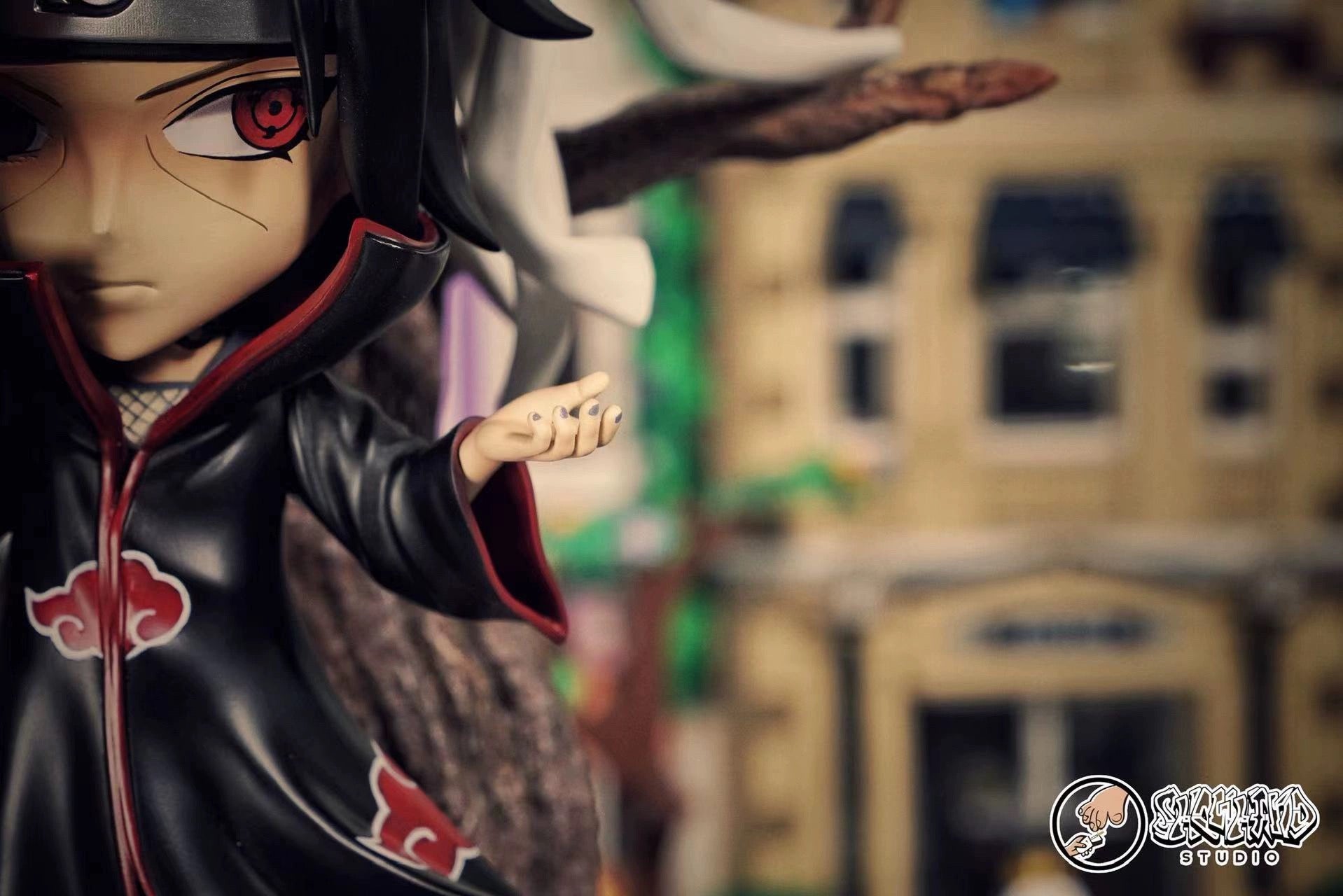 Show Hand Studio - Uchiha Itachi [IN-STOCK] – GK Collectors