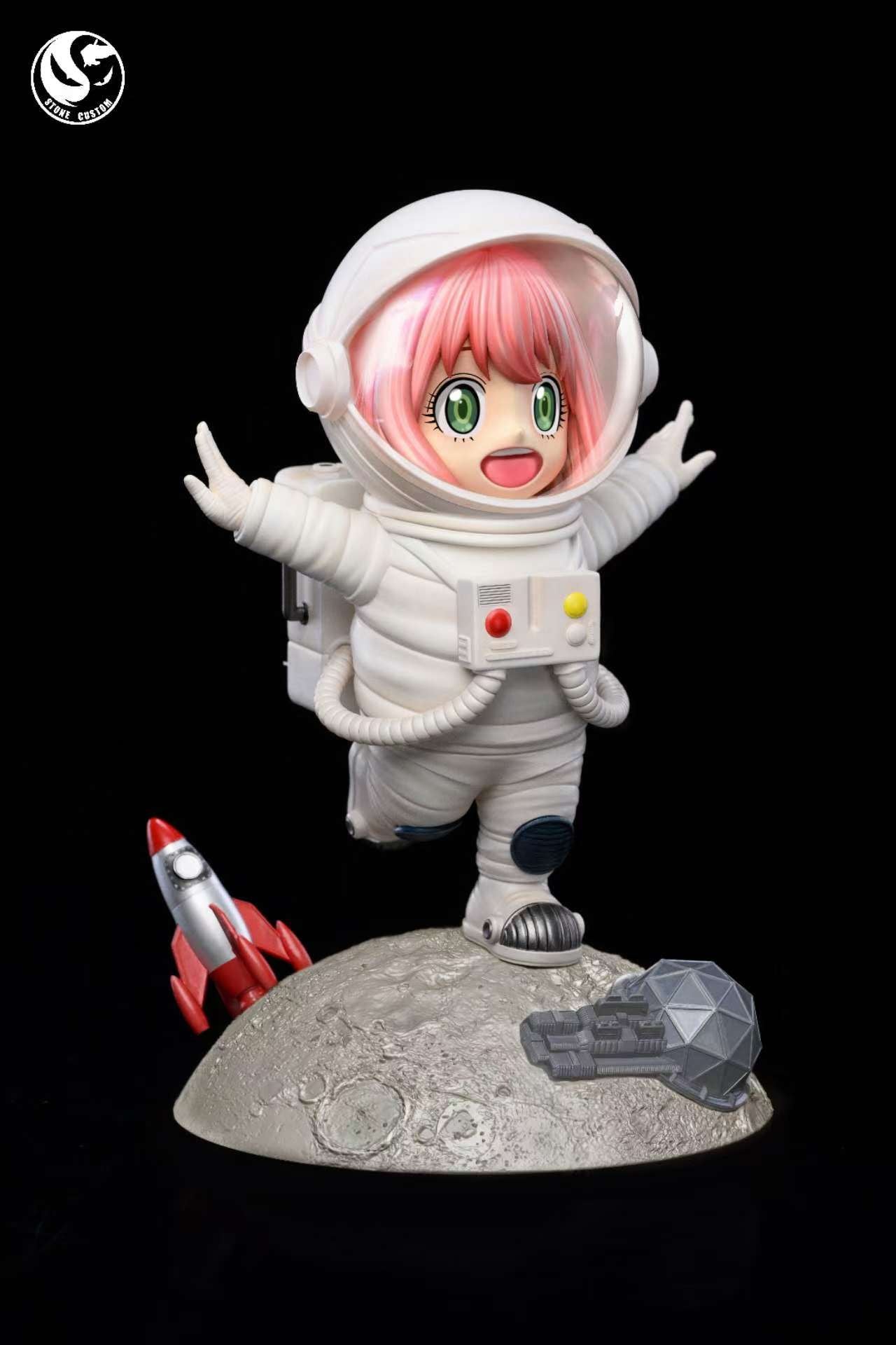 Stone Custom Studio - Astronaut Anya [PRE-ORDER CLOSED]