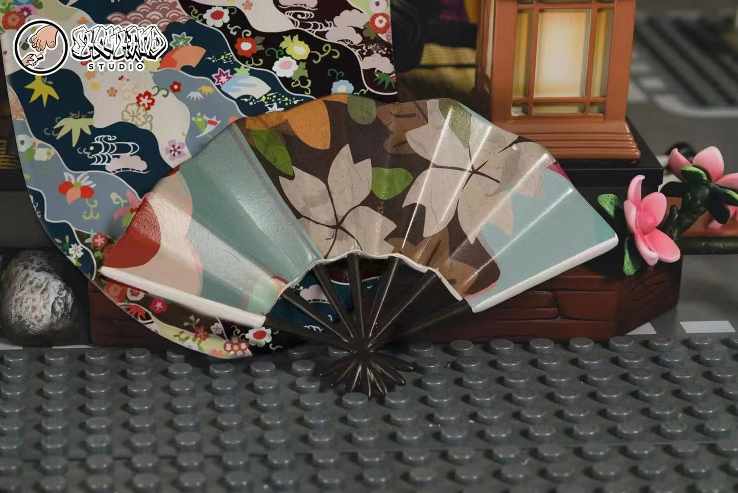 Show Hand Studio - Tamayo and Yushiro [IN-STOCK]