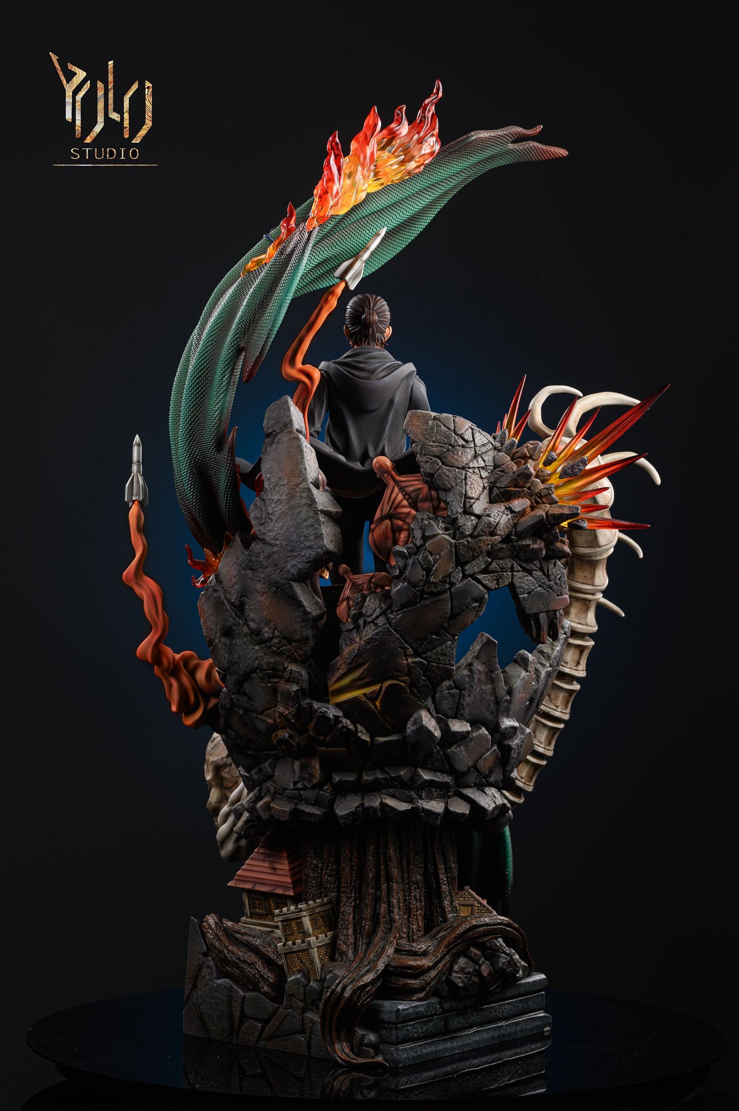 YOLO Studio - Eren Yeager [PRE-ORDER CLOSED]
