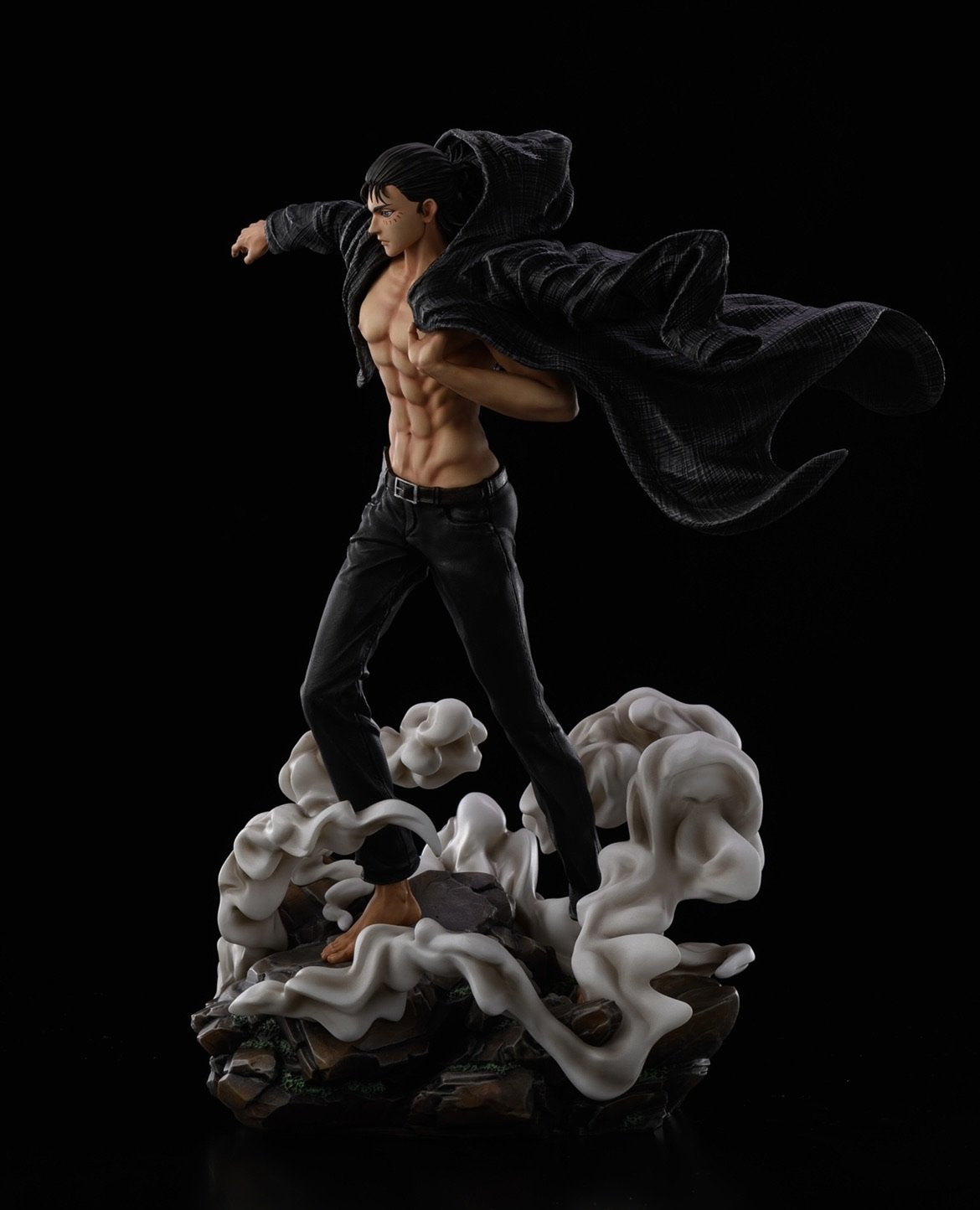 Typical Scene Studio 1/6 Eren Jaeger resin statue - FR Typical Scene Studio 1/6 Eren Jaeger resin statue - FR